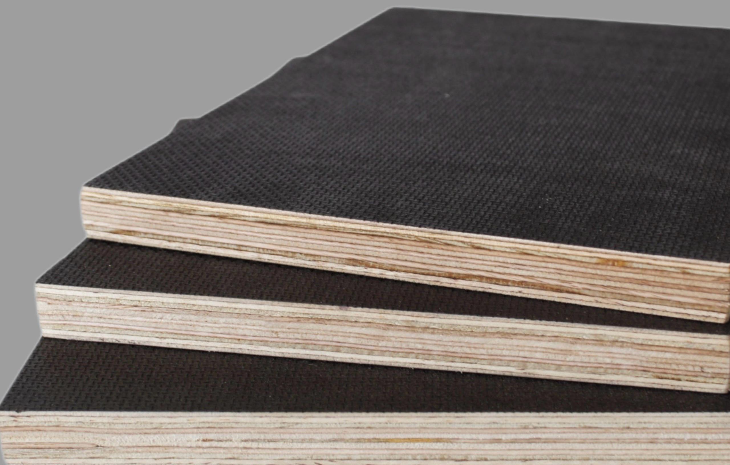 Pine Wire Mesh Anti-Slip Plywood with Radiata Pine core and phenolic film overlay